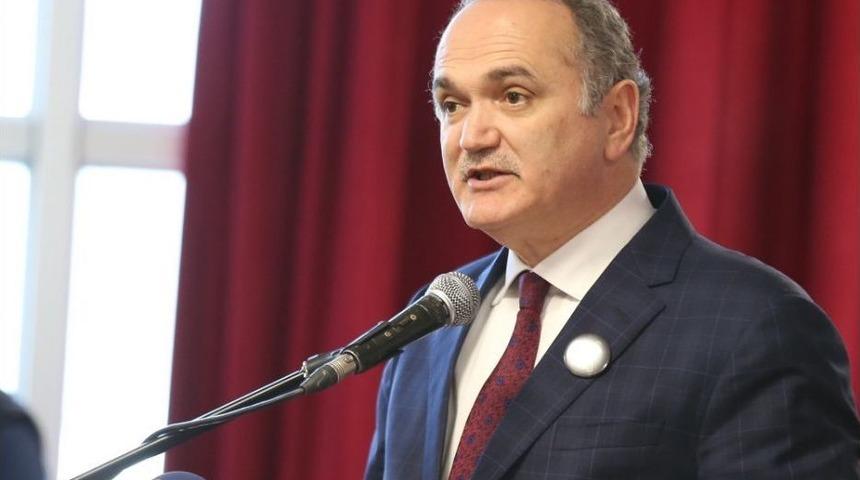 Bakan &Ouml;zl&uuml;: &ldquo;evet Kadar Hayır Oyları Da Muteberdir&rdquo;