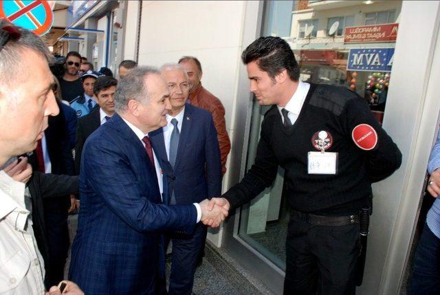 Bakan Özlü: “evet Kadar Hayır Oyları Da Muteberdir”