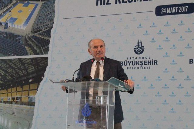 Başkan Kadir Topbaş, Bayrampaşalı Sporcuların Aileleriyle Bir Araya Geldi