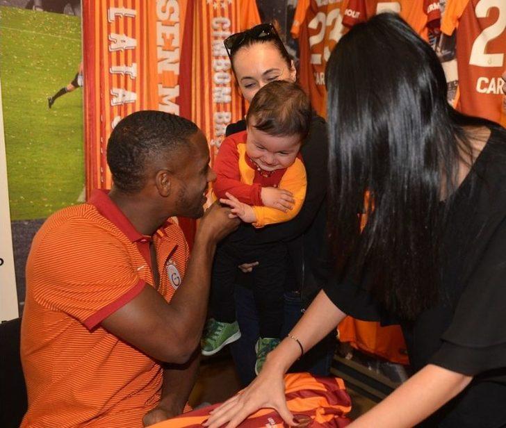 Igor Tudor Taraftarlarla Bir Araya Geldi G4