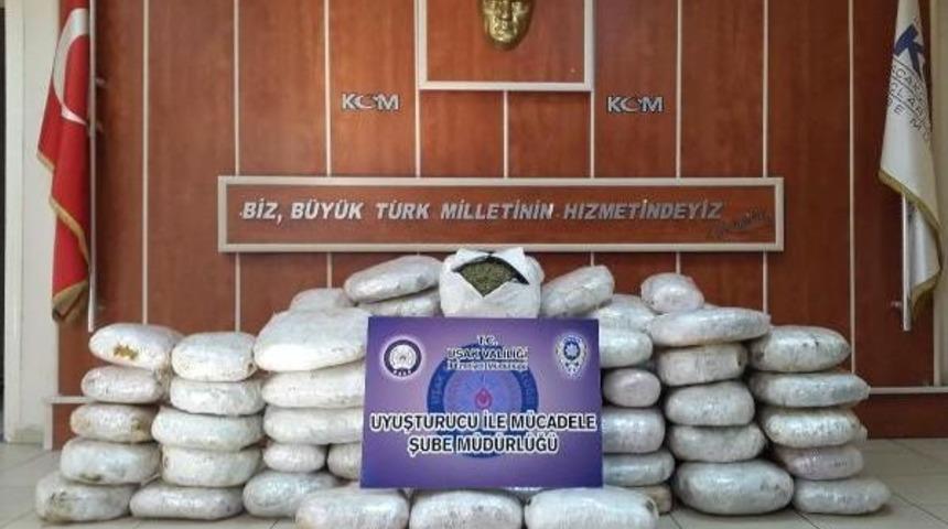 Uşak'ta 210 Kilo 580 Gram Esrar Ele Ge&ccedil;irildi