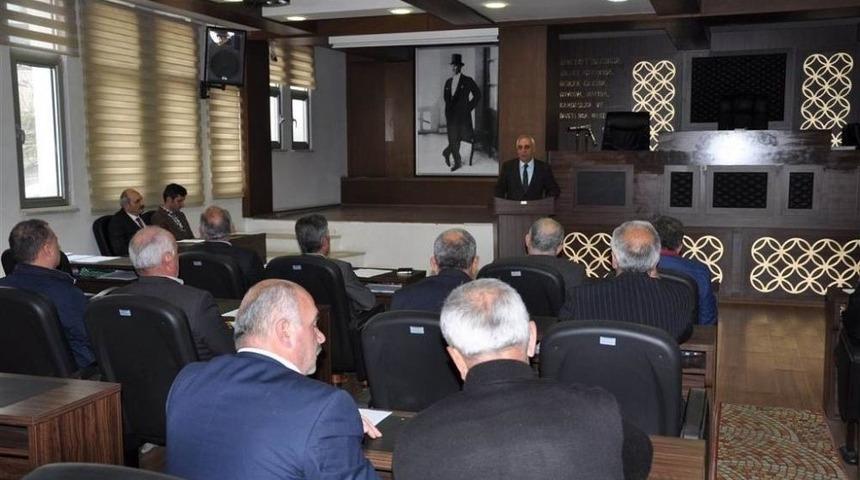 Artvin&rsquo;de Muhtarlar İmar Mevzuatı Konusunda Uyarıldı