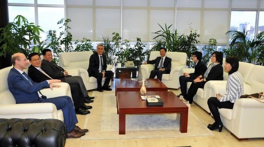 &Ccedil;in B&uuml;y&uuml;kel&ccedil;isi Om&uuml;&rsquo;de