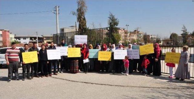 Anadolu Lisesi'nde Çıkırklık Eğitim Merkezi Açılmasına Tepki