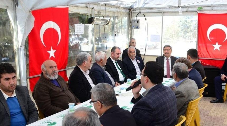Ak Parti Genel Sekreteri G&uuml;l&rsquo;den Şehit Ailesine Ziyaret