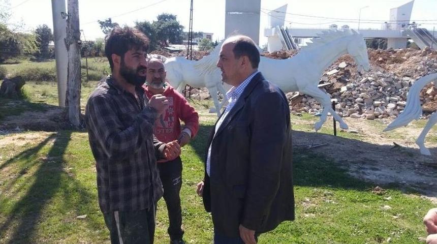 Demirtaş, G&uuml;l&uuml;&ccedil; Sahilinin Malzemelerini Se&ccedil;ti