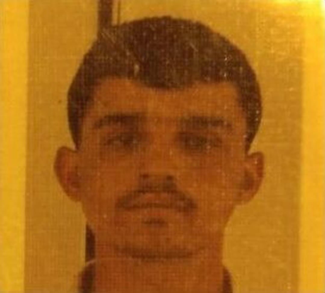 Otomobil Elektrik Direğine &Ccedil;arptı: 1 Yaralı