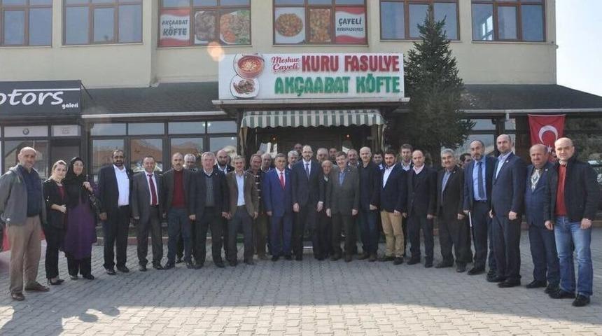 Başkan Ayaz, Muhtarlar Toplantısında Projeleri Anlattı