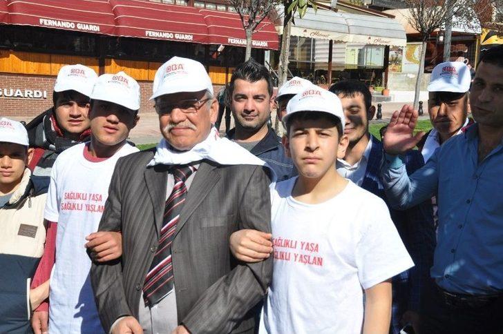 Gaziantepliler Sağlıklı Yaşam İçin Yürüdüler G1