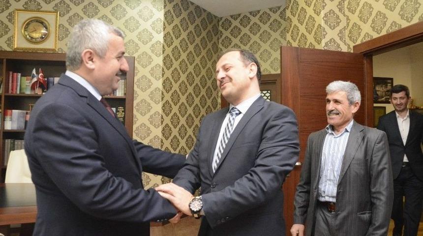 Başkan Baran, Dernek Başkanları Ve Y&ouml;netimlerini Ağırladı