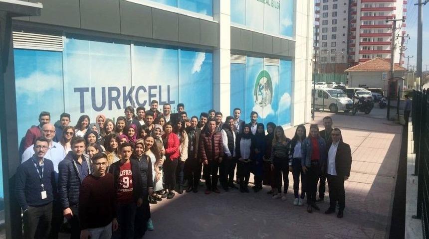 &Uuml;niversite &Ouml;ğrencilerinden &Ccedil;ağrı Merkezine Ziyaret