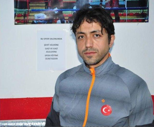 Şehit Ve Gazi Ailelerine Ücretsiz Dövüş Sporları Eğitimi