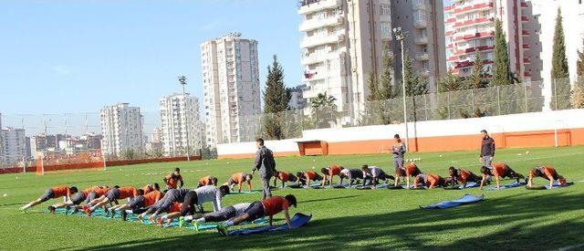 Adanaspor, Galatasaray Maçının Hazırlıklarını Sürdürüyor