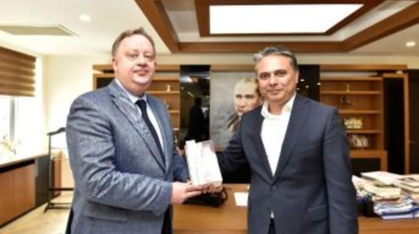 Başkan Uysal Rus Konsolos&rsquo;u Ağırladı