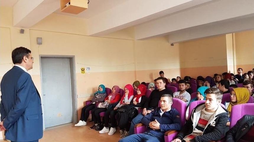 Lise &Ouml;ğrencilerine Bankacılık, Esnaflık Ve Muhasebe Meslekleri Tanıtıldı