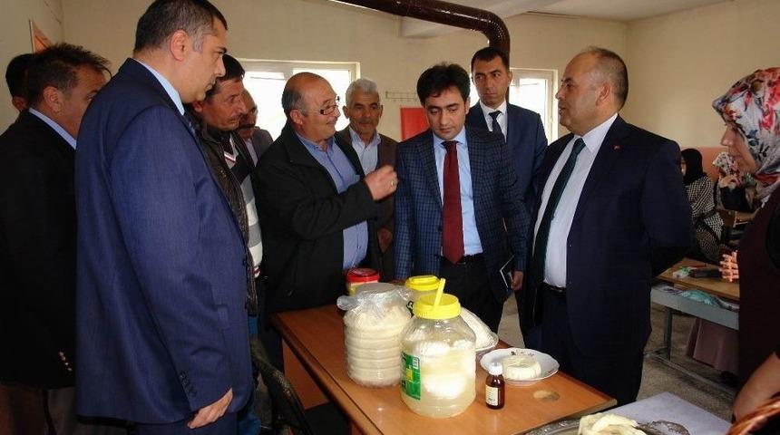 Kadın &Ccedil;ift&ccedil;ilere Peynir &Uuml;retimi Eğitimi