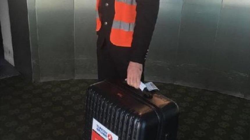 Thy Abd-İngiltere U&ccedil;uşları I&ccedil;in Laptopları, Tabletleri B&ouml;yle Taşıyor