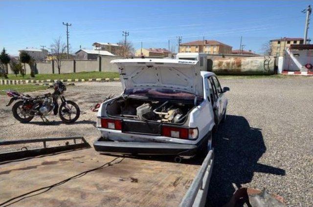 Patlayıcı Yüklü Araçla Yapılacak Saldırıda Kullanılacak 1 Otomobil Ve 4 Motosiklet Ele Geçirildi