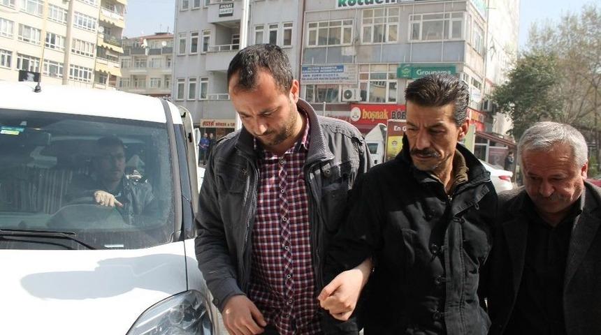 Kardeş Kavgasında Kan Aktı: 1 &Ouml;l&uuml;