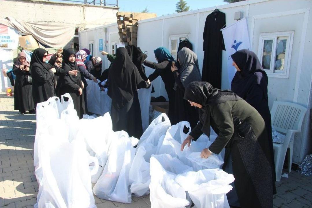 İnsan Ve Medeniyet Hareketinden Suriyeli Kadınlara İnsani Yardım