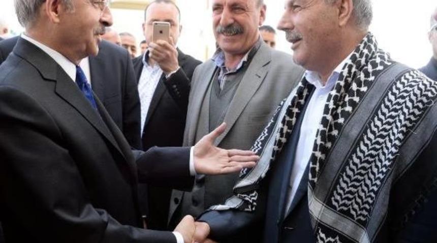 Kılı&ccedil;daroğlu, Referandum &Ccedil;alışması I&ccedil;in Diyarbakır'a Geldi