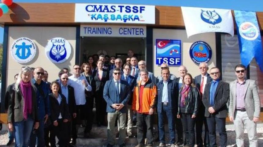 Kaş'ta Sualtı Antrenman Merkezi A&ccedil;ıldı