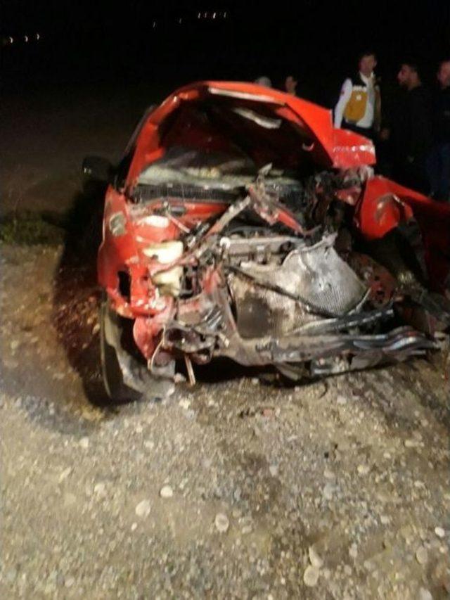 Kadirli’de Trafik Kazası: 2 Ölü, 4 Yaralı