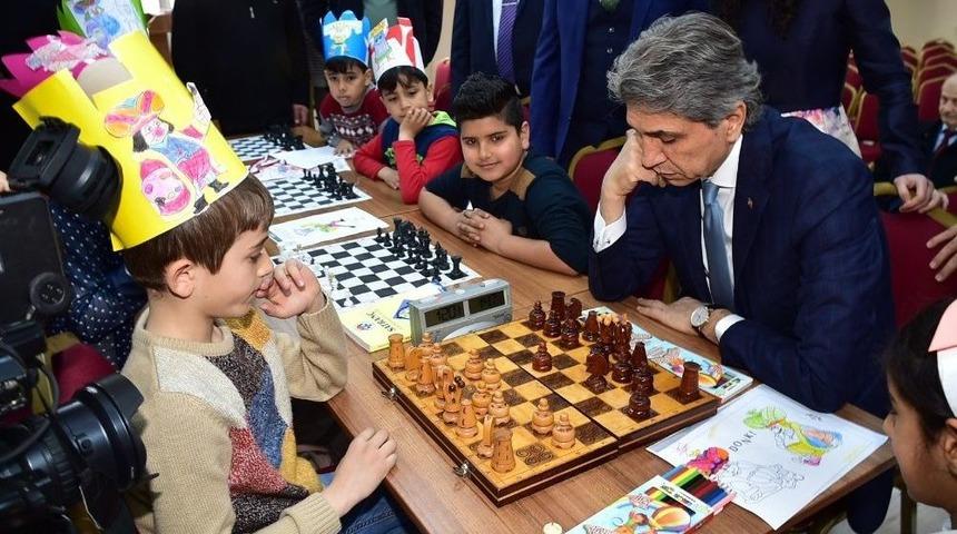 Fatih&rsquo;te Ke&ccedil;eci Karabaş Semt Konağı Hizmete A&ccedil;ıldı