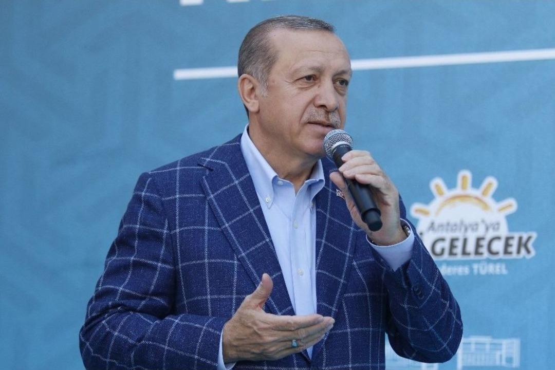 Cumhurbaşkanı Erdoğan: "&rsquo;ben Oraya Gitmeyeceğim&rsquo; Dedi Malum Zat. Sonra Kuzu Kuzu Geldi "
