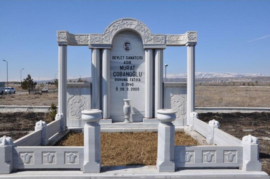 Aşık Murat &Ccedil;obanoğlu Mezarı Başında Anıldı
