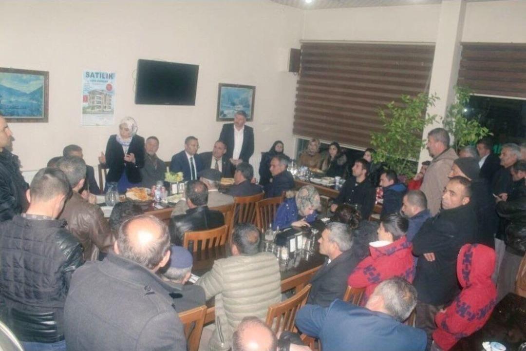 Hınıslı Kadınlardan &rsquo;evet&rsquo; S&ouml;z&uuml;