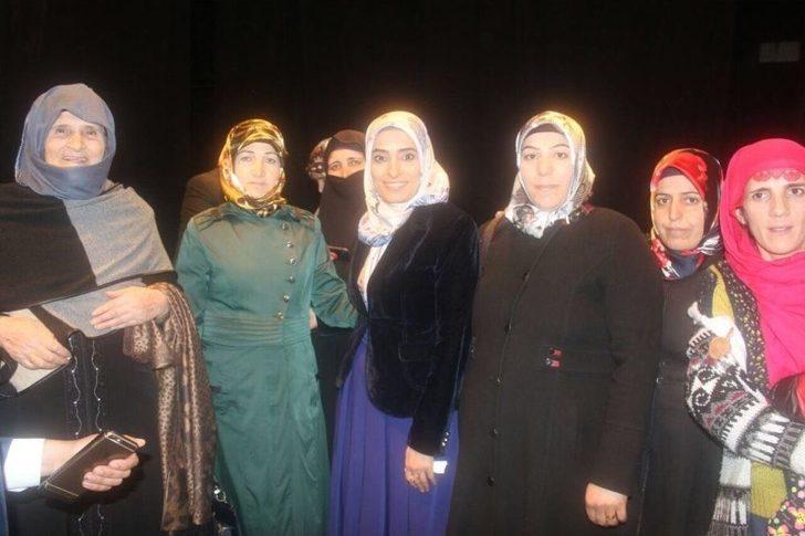 Hınıslı Kadınlardan ’evet’ Sözü G2