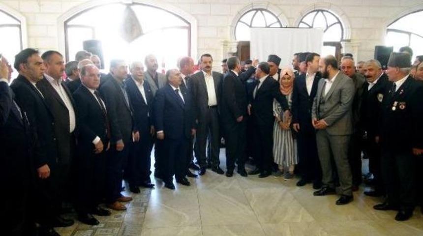 Bakan &Ccedil;elik, Şehit Yakını Ve Gazilerle Buluştu