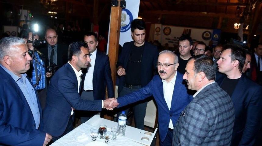 Bakan Elvan, Tarsus&rsquo;ta İşadamlarıyla Buluştu