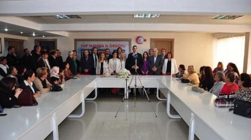 Umut Oran'dan 'konut Alana Vatandaşlık' Eleştirisi