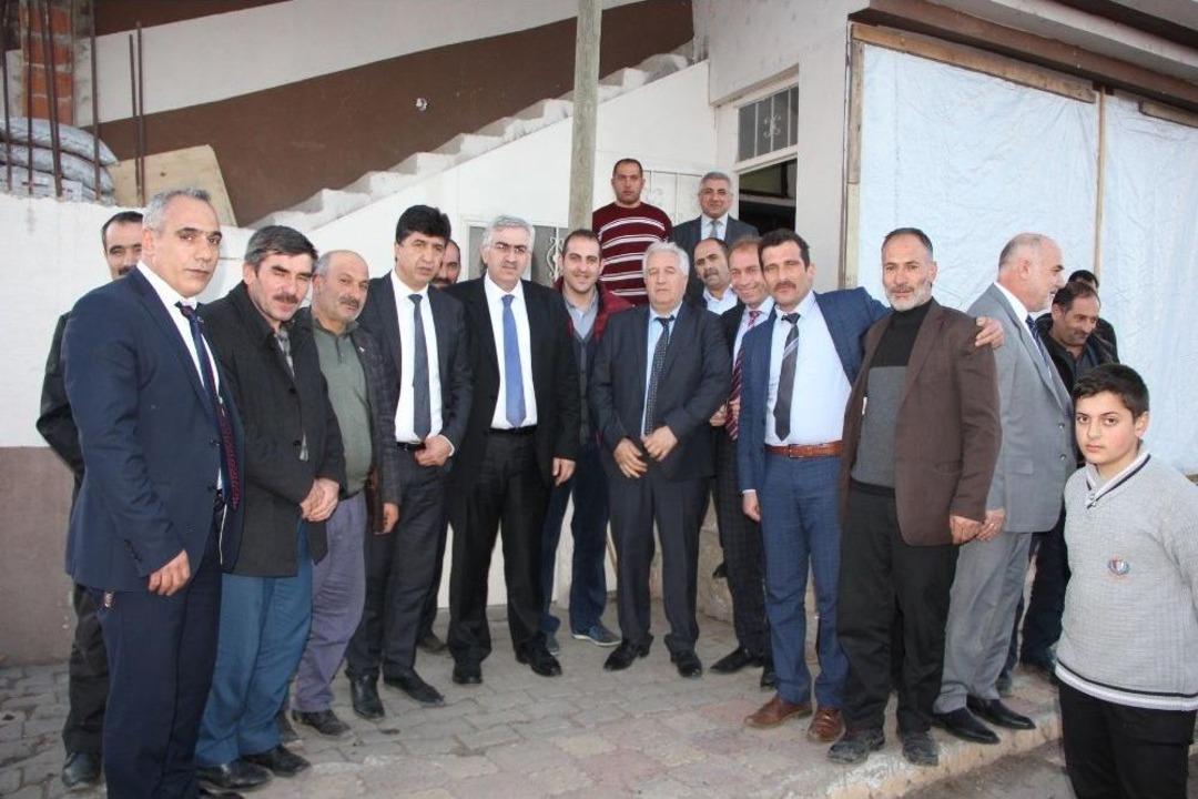 &Ouml;z; &ldquo;&ouml;nce Tarihimizi G&ouml;zden Ge&ccedil;irip Sonra Sandığa Gidelim&rdquo;