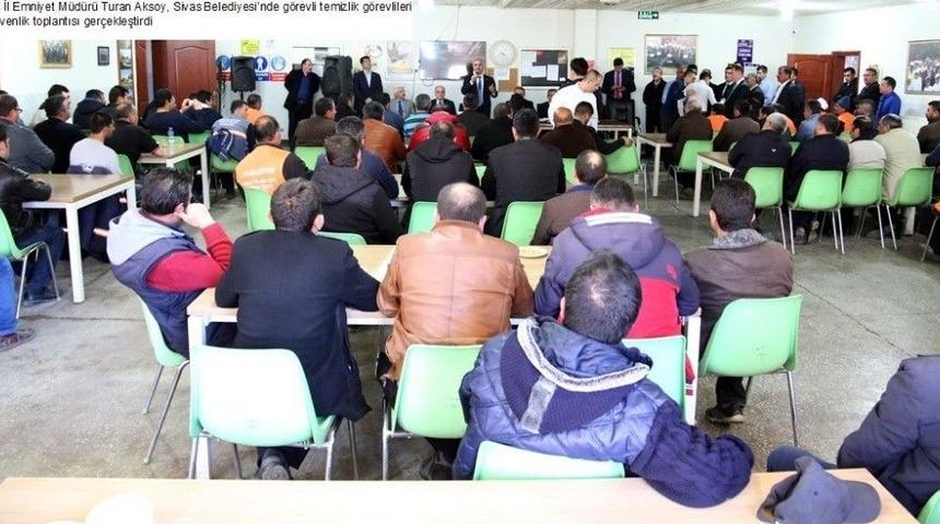 Belediye Temizlik G&ouml;revlileri İle G&uuml;venlik Toplantısı