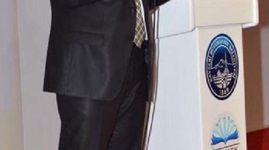 &Ouml;zhaseki: 'evet' Oyu, Y&ouml;netim Krizlerinin Yaşanmasına Engel Olacak