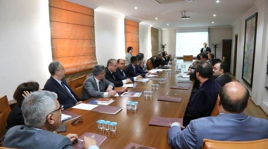 &Ccedil;orum Tıbbi Aromatik Bitki Merkezi Olacak