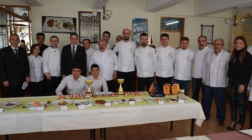 Fsm 7. Yemek Ve Tatlı Yarışmasını Ger&ccedil;ekleştirdi