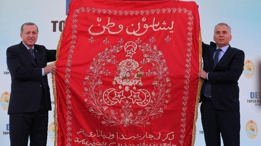 Başkan Zolan&rsquo;dan Cumhurbaşkanının A&ccedil;ılışına Gelen Vatandaşlara Teşekk&uuml;r