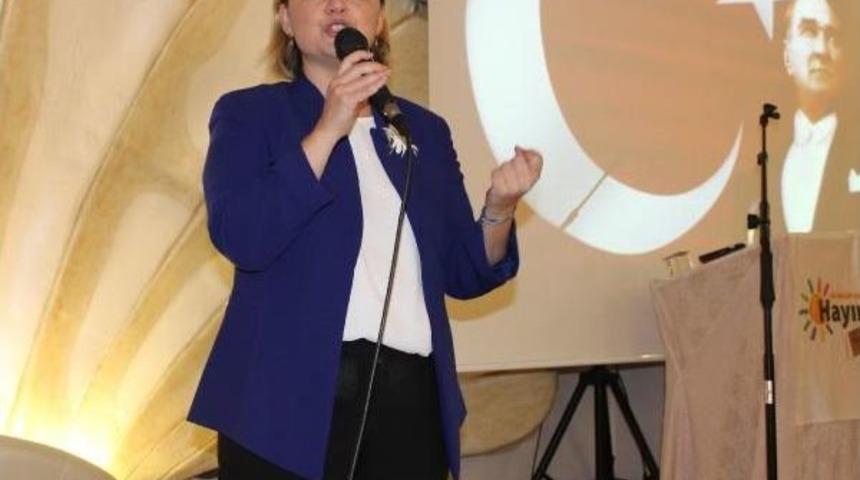 Chp'li B&ouml;ke: Anayasa Değişikliğiyle Egemenlik, Milletten Alınıp Tek Kişiye Veriliyor