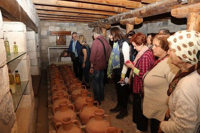 Urla Ot Festivali Yoğun İlgiyle Başladı