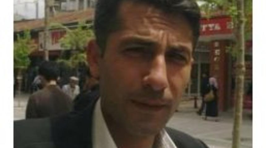 Tırın Altına Giren Otomobilde Can Verdi