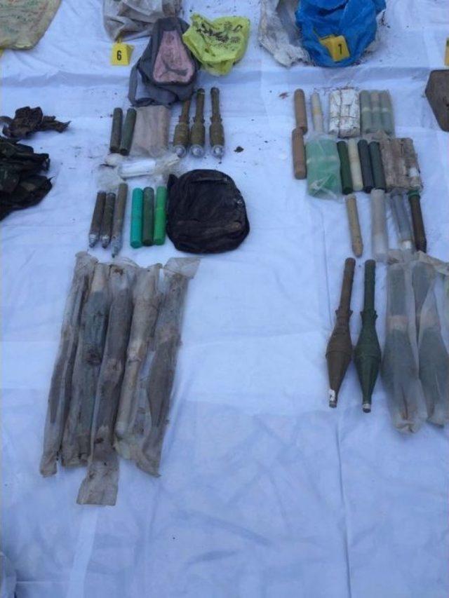 Ter&ouml;ristlerin Dere Yatağına Sakladığı M&uuml;himmat Bulundu 1