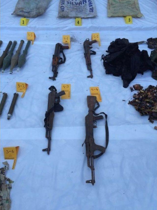 Ter&ouml;ristlerin Dere Yatağına Sakladığı M&uuml;himmat Bulundu 3