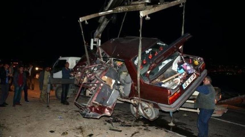 Kahramanmaraş'ta Kaza: 5 &Ouml;l&uuml;, 4 Yaralı (2) - Yeniden