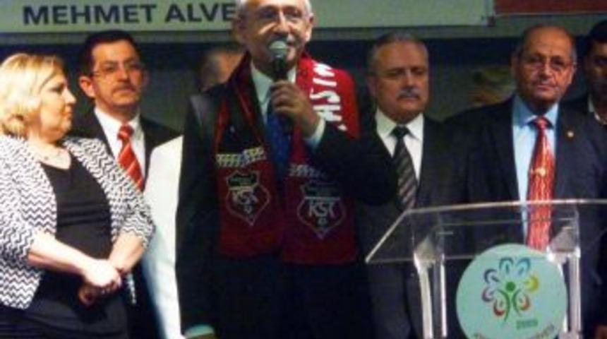 Chp Lideri Kılı&ccedil;daroğlu Vatandaşlara Sandığa Gitme &Ccedil;ağrısında Bulundu