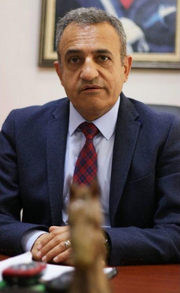 Atanamayınca seyis oldu Atanamayınca seyis oldu
