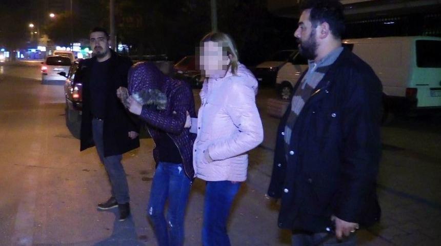 Fuhuş Pazarlığı Yaparken Yakalandılar